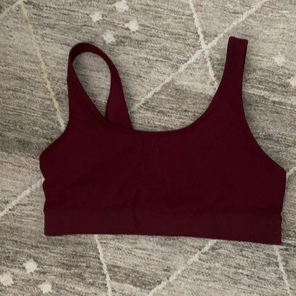 Barely worn joylab sports bra